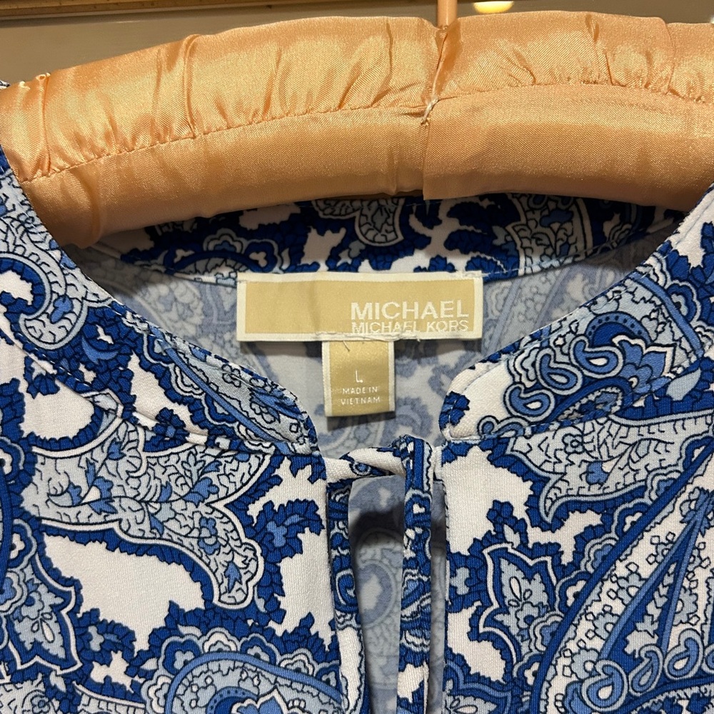 Michael Kors Blue and White Paisley Tie-Front Dress - Picture 2 of 4
